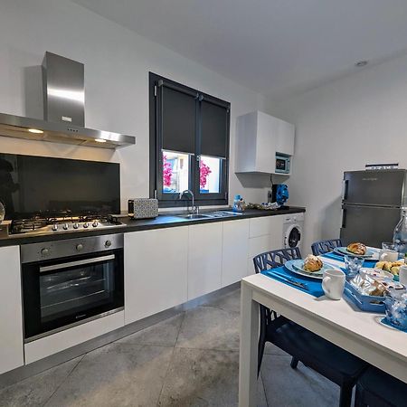 I Colori Della Sicilia Apartment Чинизи Екстериор снимка