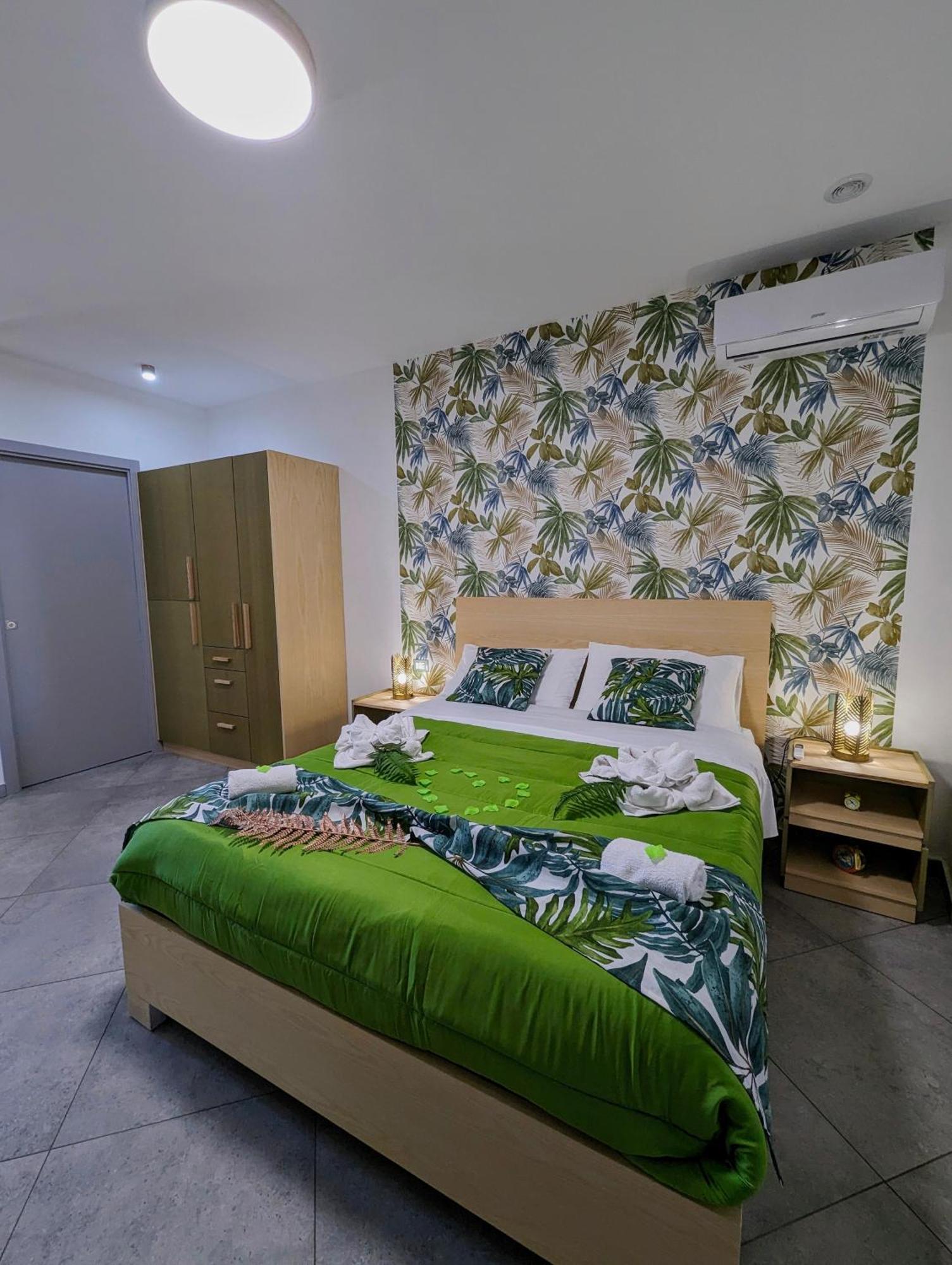 I Colori Della Sicilia Apartment Чинизи Екстериор снимка