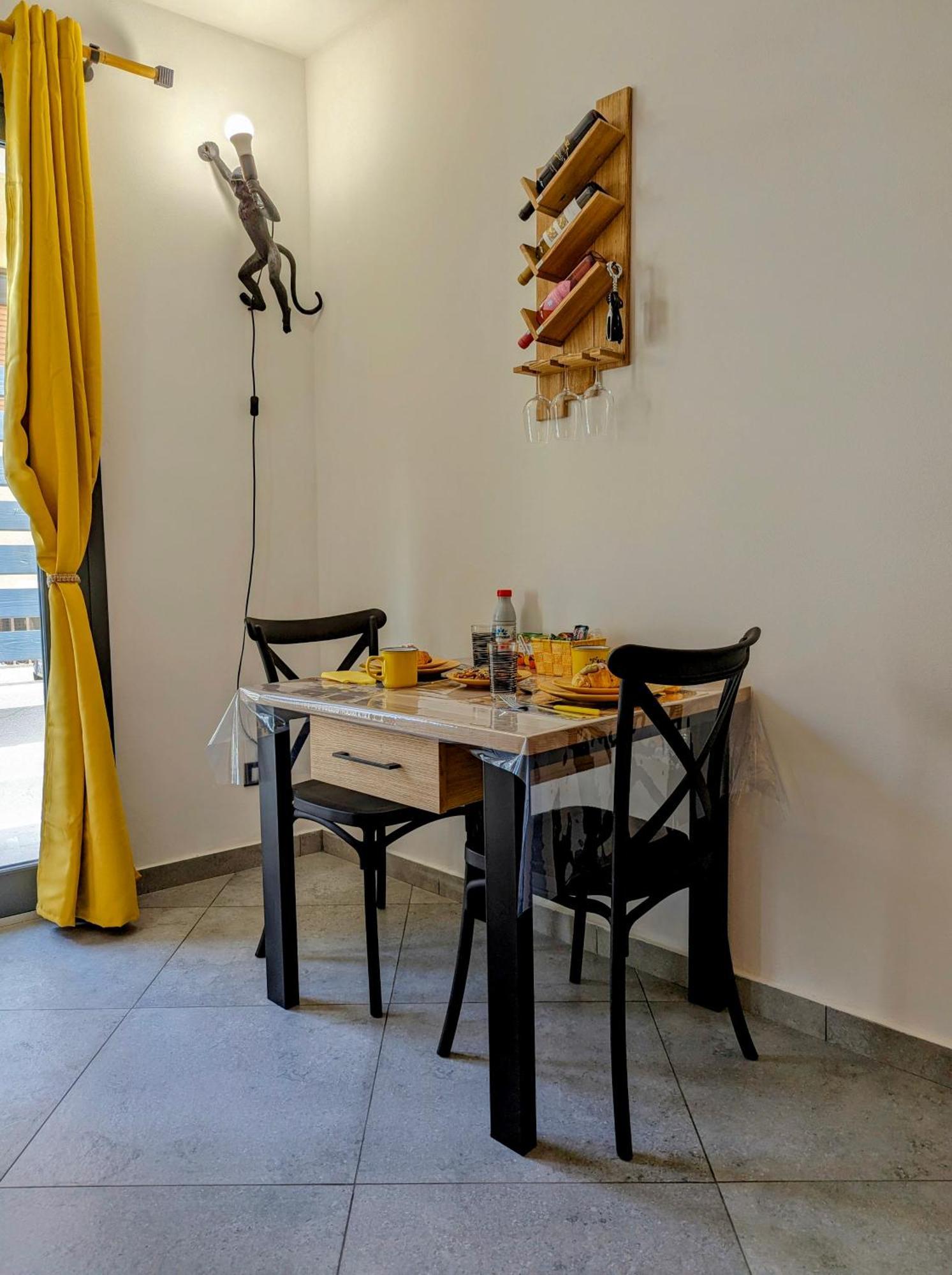 I Colori Della Sicilia Apartment Чинизи Екстериор снимка