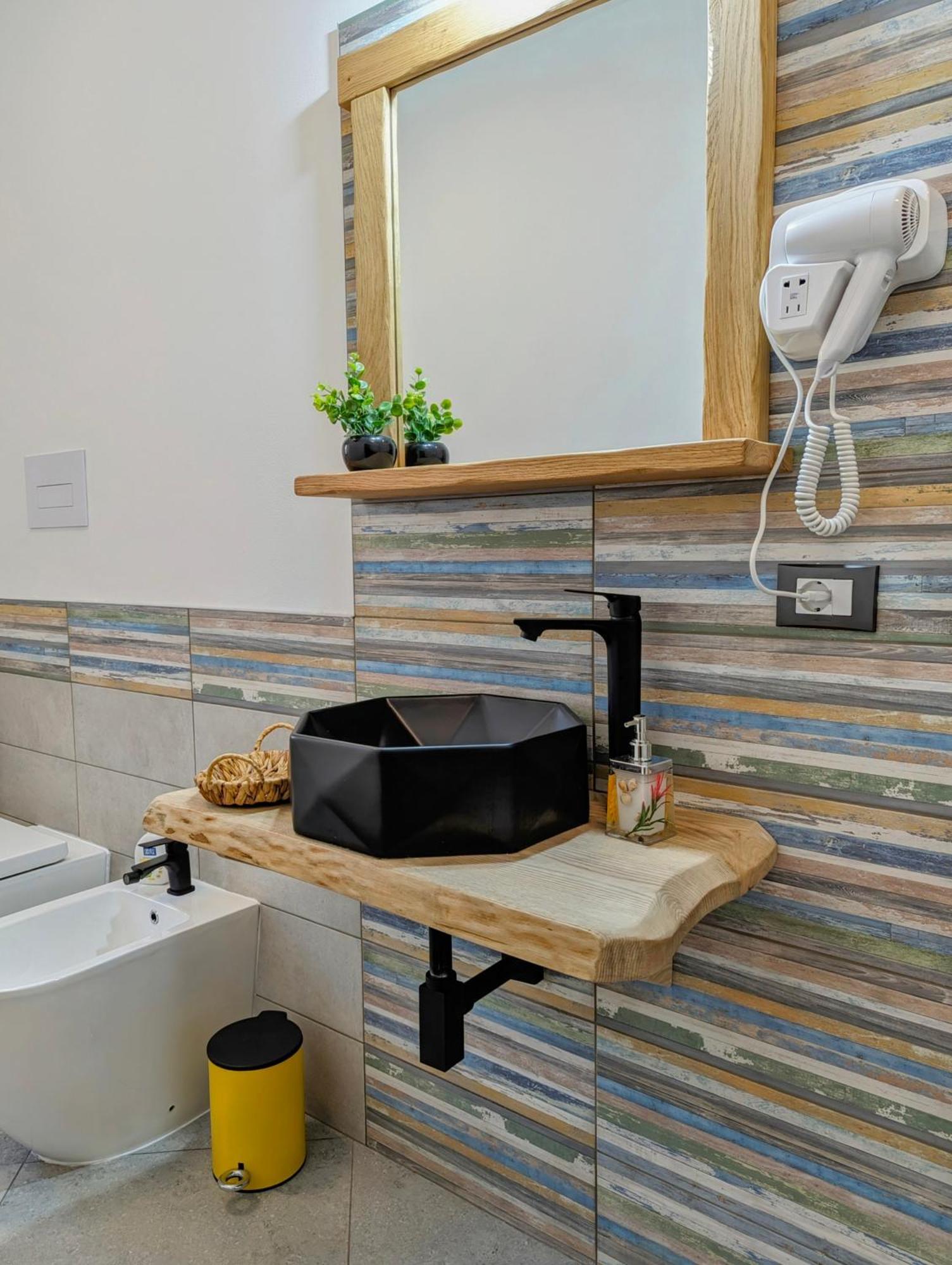 I Colori Della Sicilia Apartment Чинизи Екстериор снимка