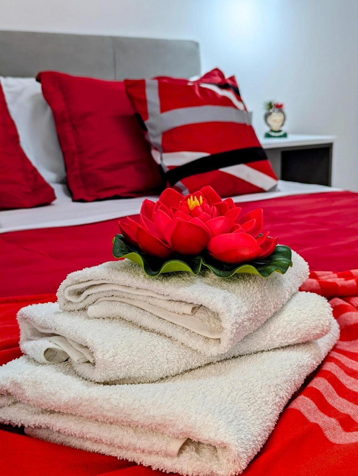 I Colori Della Sicilia Apartment Чинизи Екстериор снимка