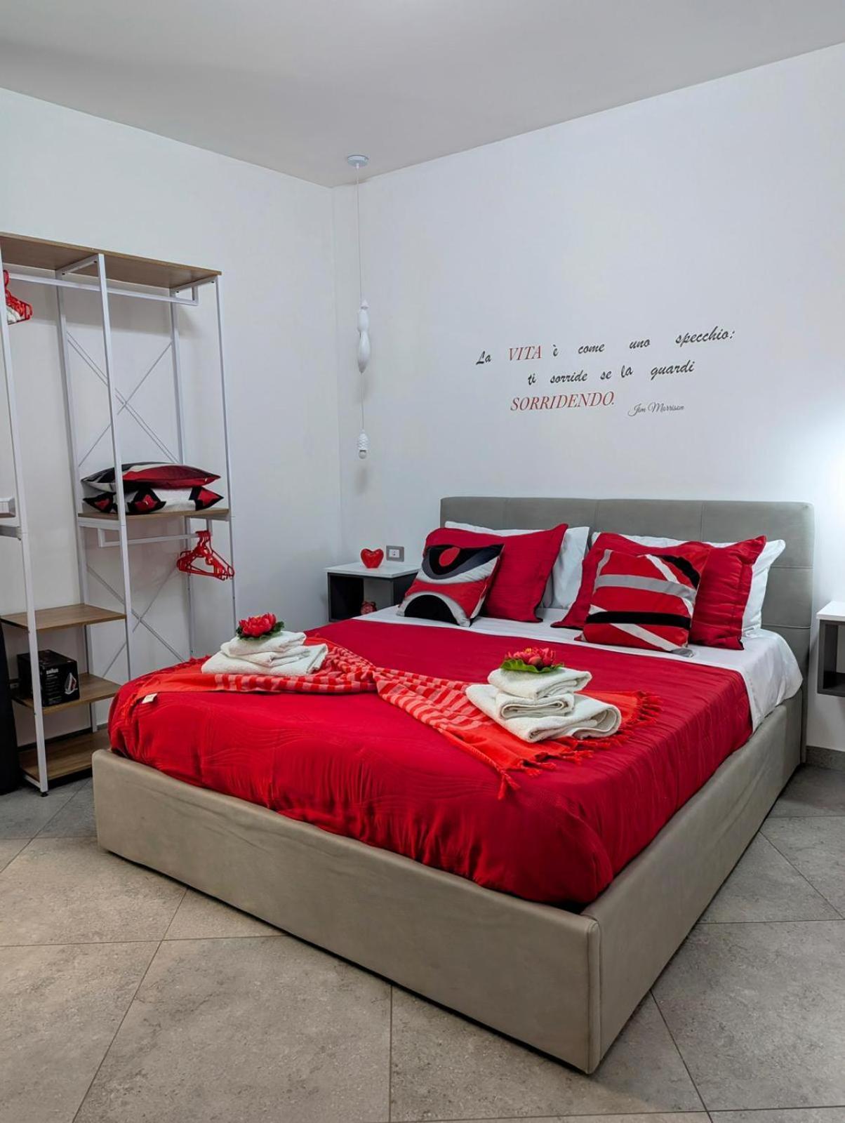 I Colori Della Sicilia Apartment Чинизи Екстериор снимка