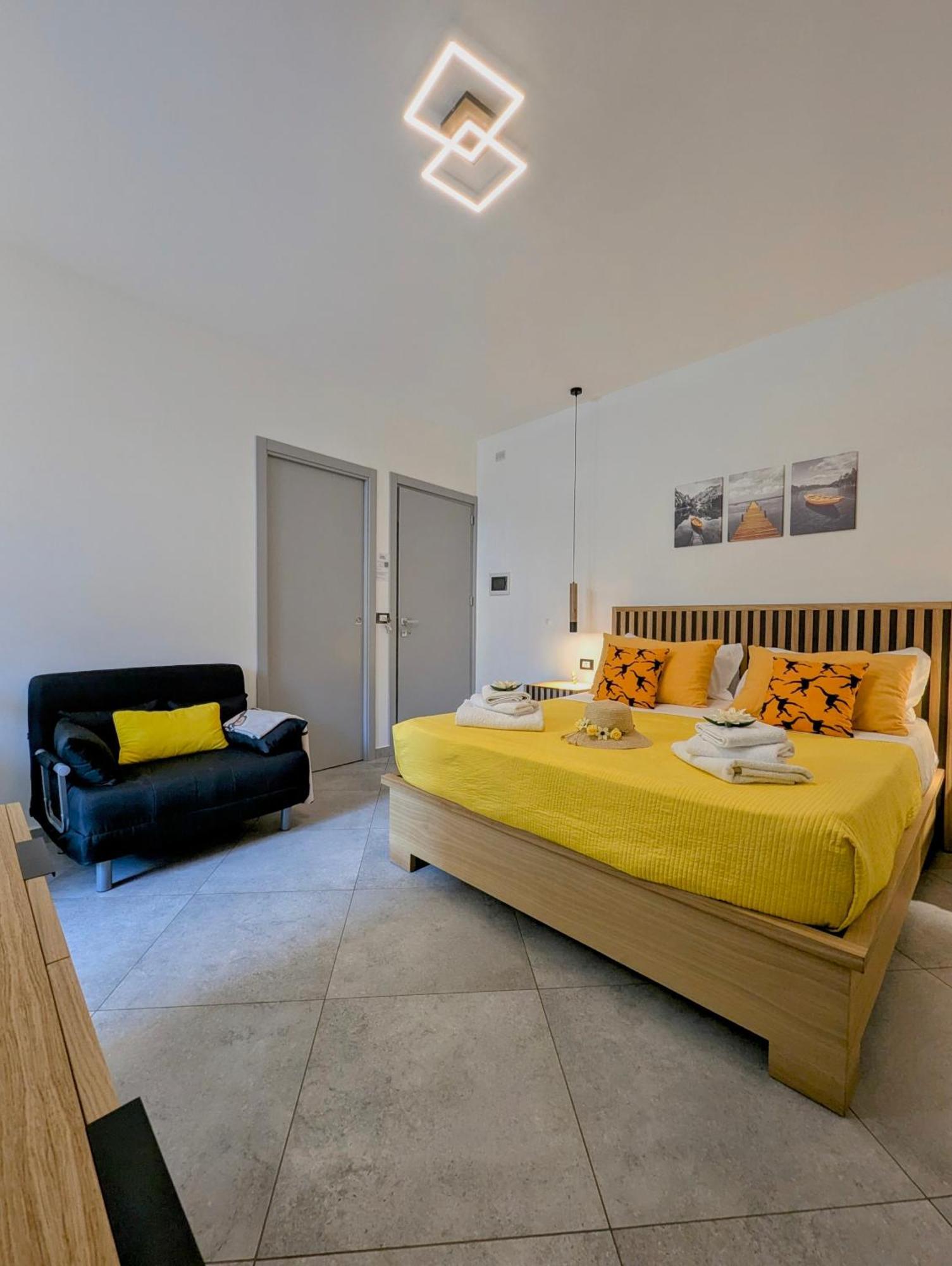 I Colori Della Sicilia Apartment Чинизи Екстериор снимка